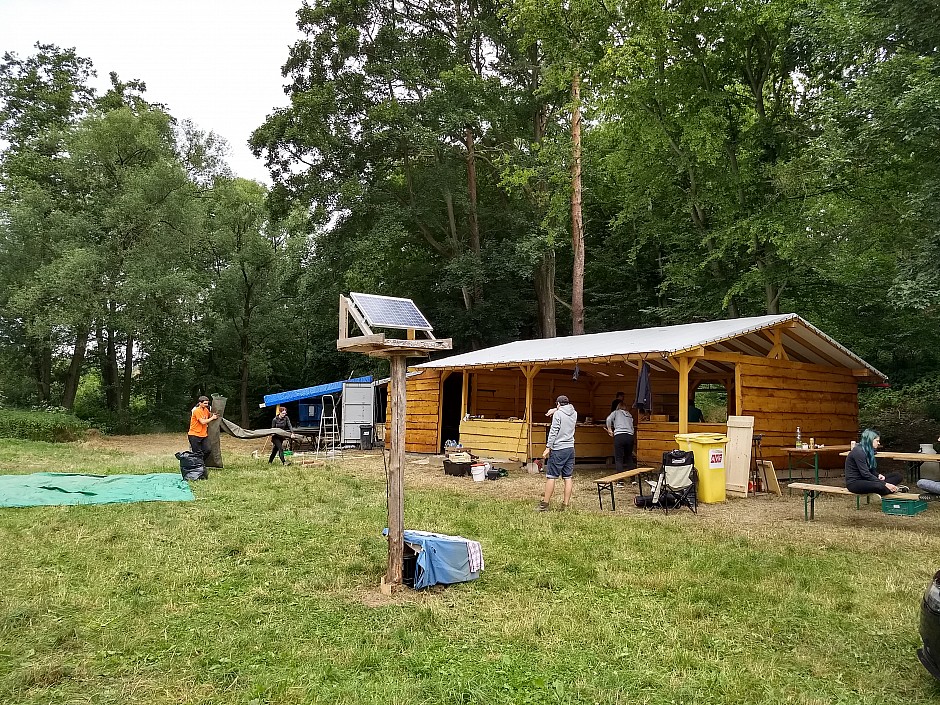 stavíme tábor u Rokytky (24)